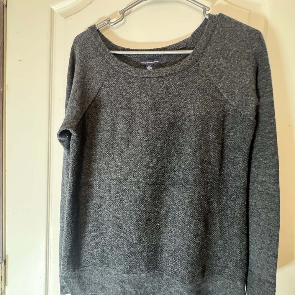 American Eagle Outfitters Women's Soft Knit Charcoal Grey Raglan Pullover Sweate